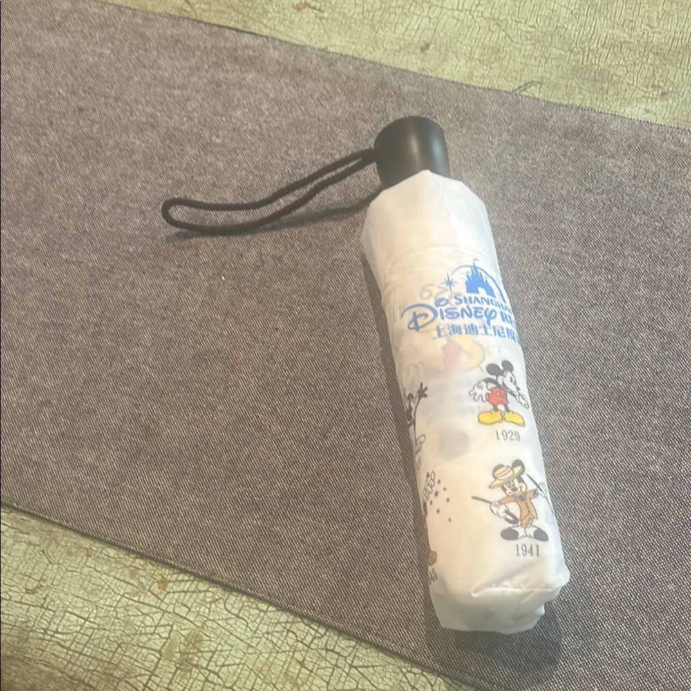 Shanghai Disney Resort Mickey Mouse Character Timeline Compact Umbrella